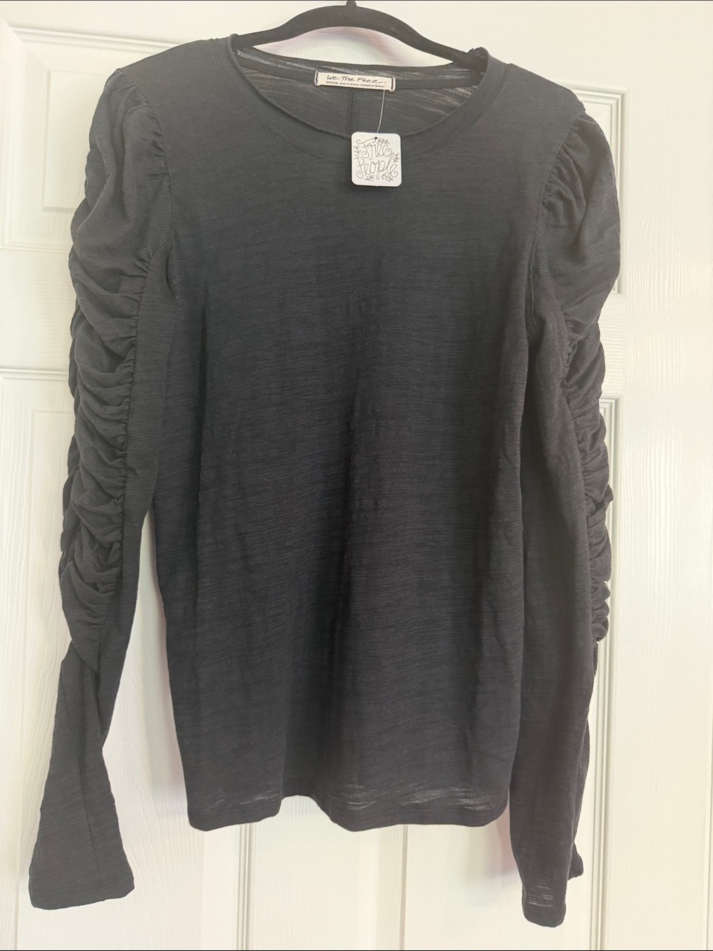 NWT Free People Black Ruched Sleeve Women's Top - Classic Long Sleeve